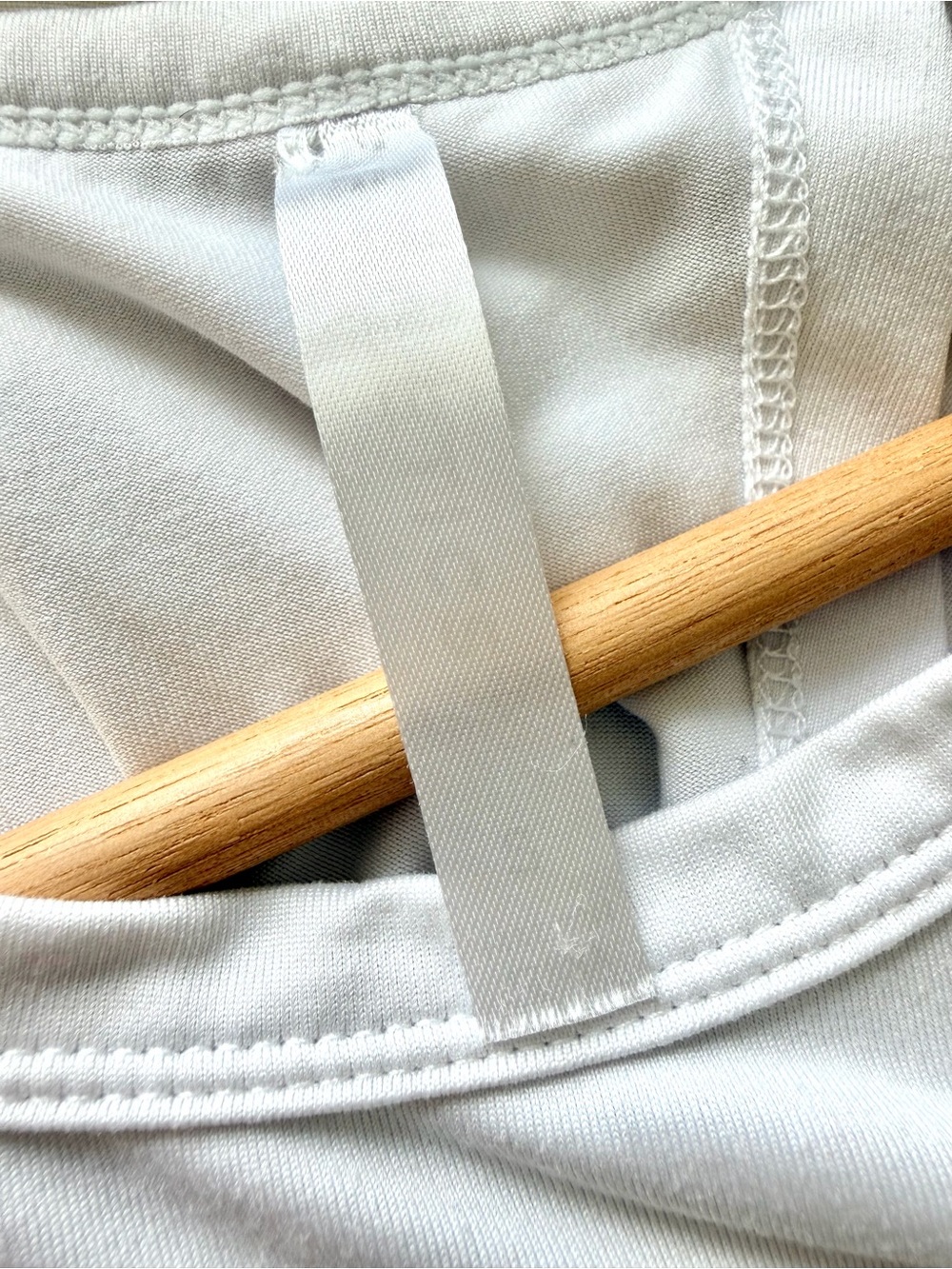 Fabletics White Athletic Tank - Picture 5 of 5